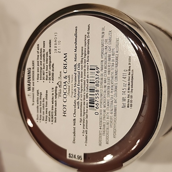 NWT Bath and Body Works Hot Cocao and Cream three wick candle - Picture 3 of 3
